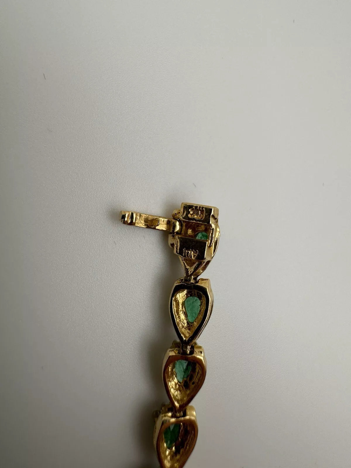 Vintage Estate 14k Gold Fine Precious Emerald And Diamond Toggle Necklace 1.00ct