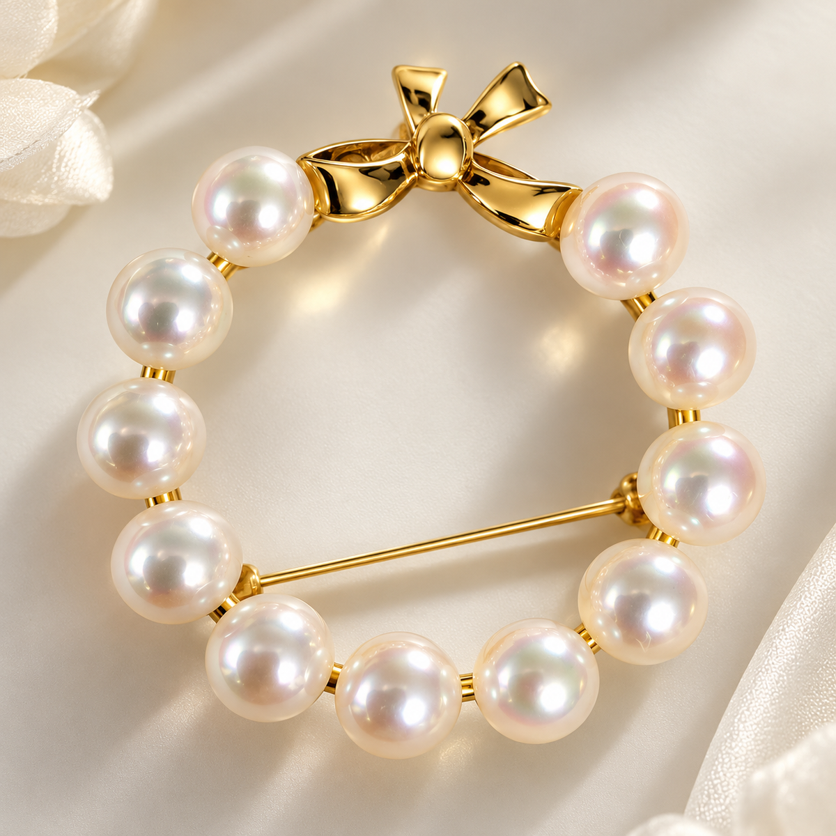 14K Yellow Gold Pearl Bow Brooch – Elegant Pearl Circle Pin