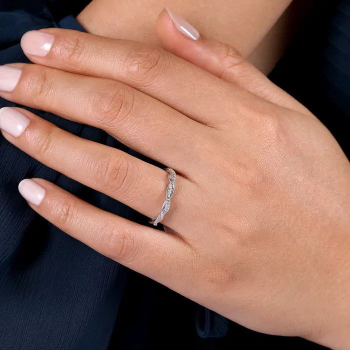 Twisted-14K White Gold Diamond Anniversary Band - 0.15 ct
