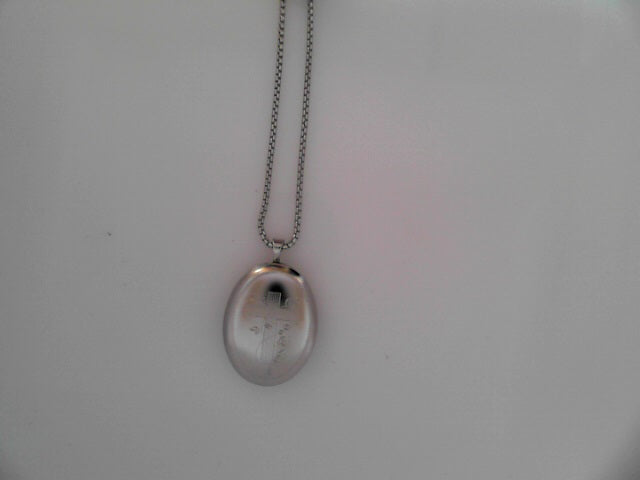 SILVER NECKLACE