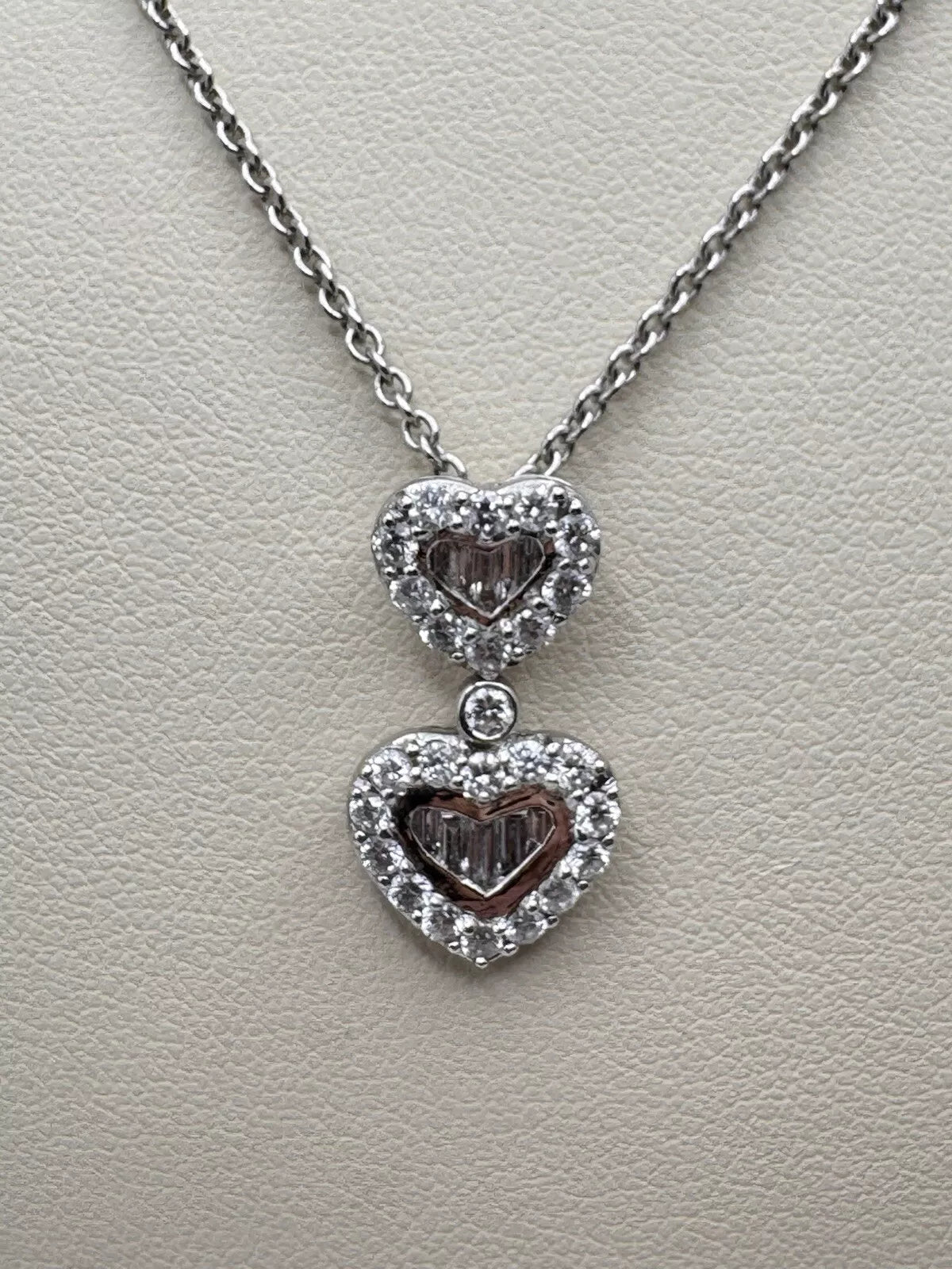18k White Gold Necklace Diamond Double Heart Pendant 1.60ct