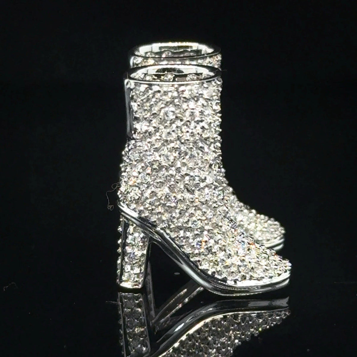 14k White Gold Diamond Pair Of Boot Charm