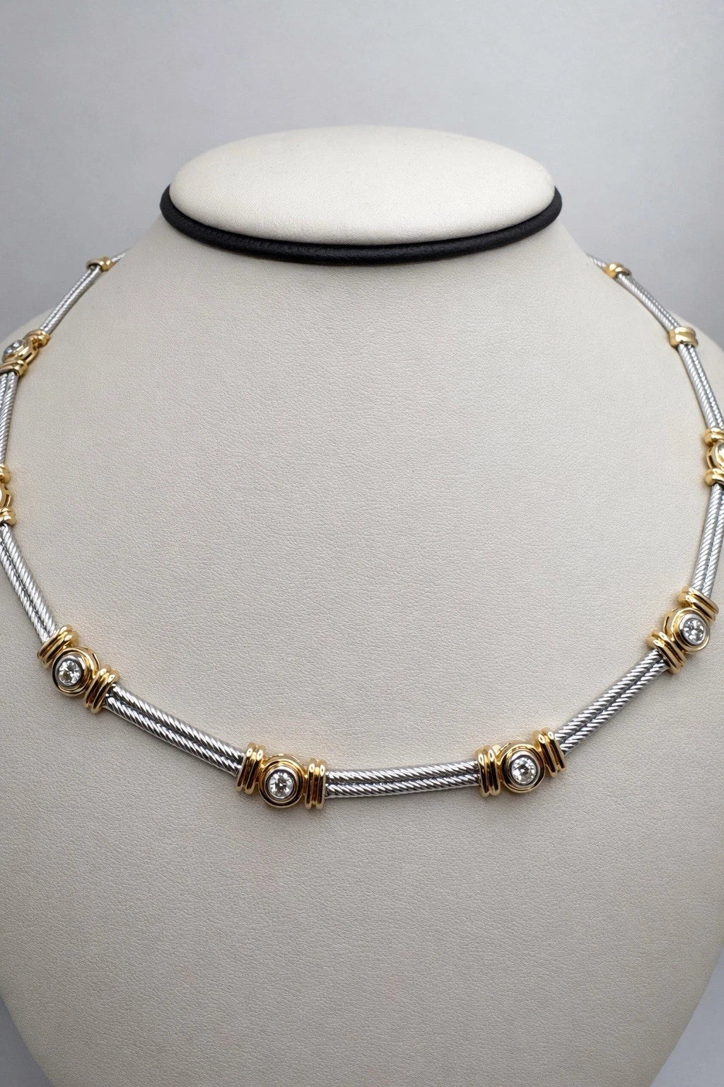 14K Two Tone Gold .70CT Diamond Station Choker Necklace Elegant