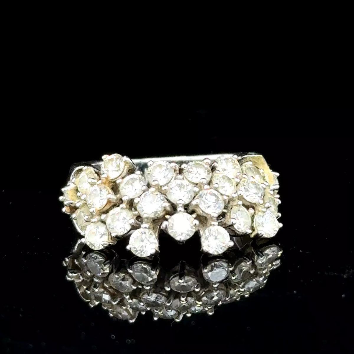 18k White Gold Diamond Cluster Sonia Bitton Ring Size 5 2.16ct Diamonds