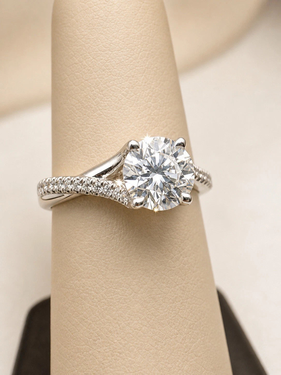 14k White Gold 1.04 Ct Round J Color Vvs1 Twist Shank Engagement Ring