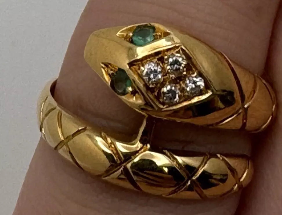 18k Yellow Gold Emerald And Diamond Snake Ring Size 6.5
