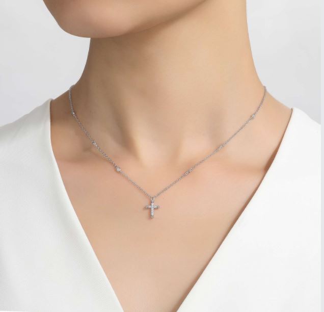 0.41 CTW Cross Necklace